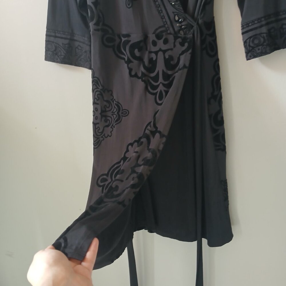 Hale Bob Women's Wrap Dress Black Jewel V-Neck Stretch Long Sleeve Size XS - Picture 12 of 13